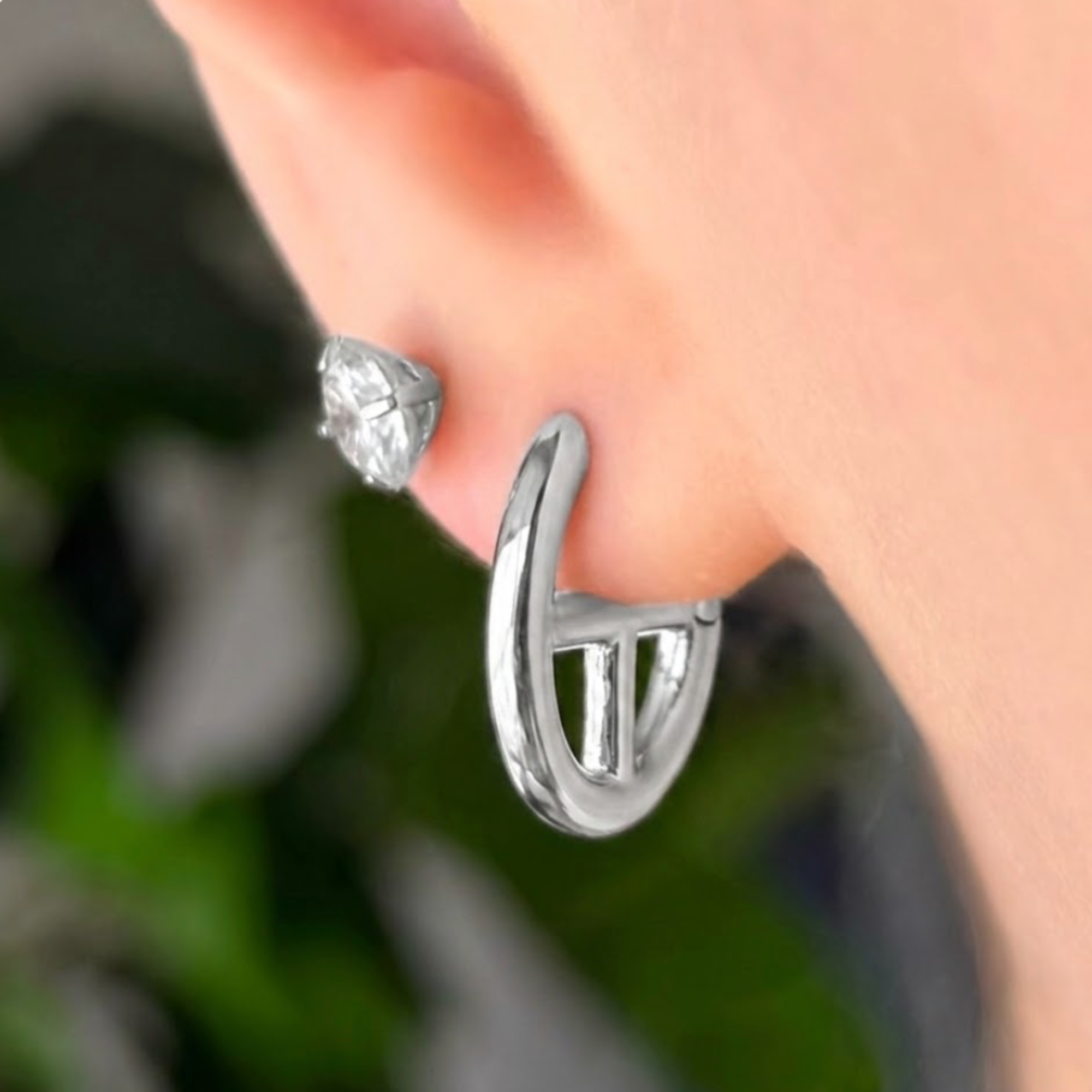 Dolce Iconic Hoop Earrings
